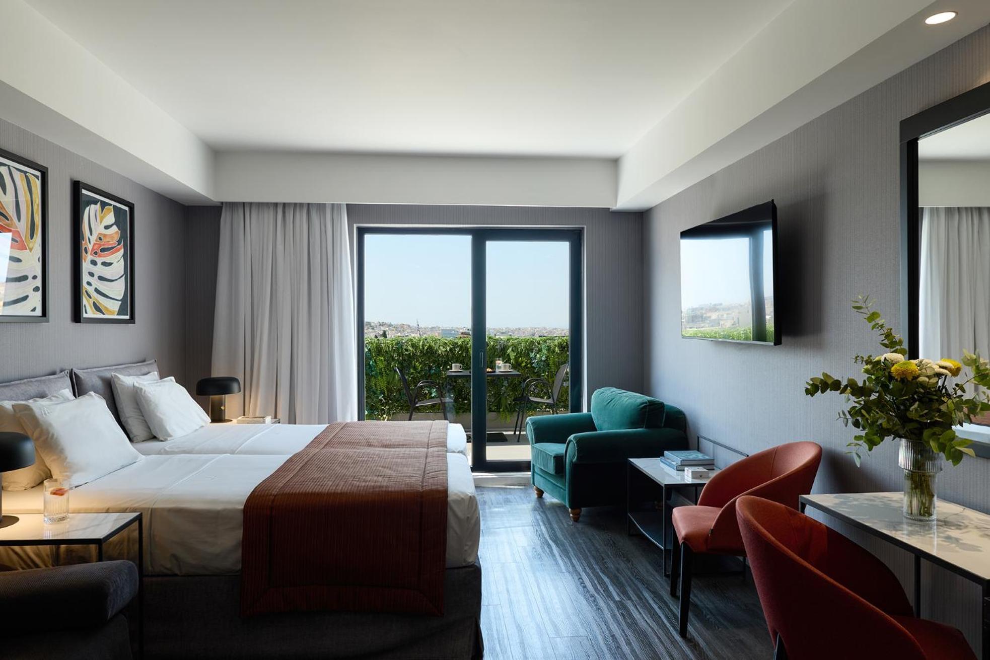 Superior Double or Twin Room City View